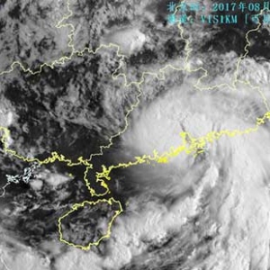 台风“帕卡”预计下午穿过云浮市南部后移入广西
