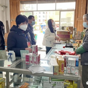 宋桂镇开展节前食品药品安全专项检查