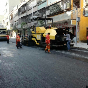 县城区建设路、体育路等道路竣工通车