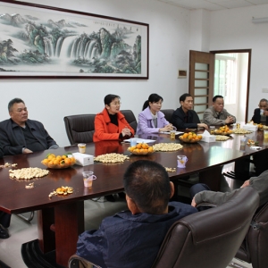 县交通运输局举行退休干部座谈会