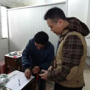 【曝光】六祖镇某卫生站这两种药存开大处方情况！