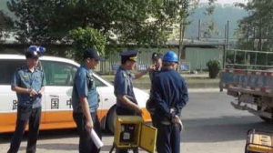 新兴一工地涉嫌未经批准擅挖掘公路 被罚2000元