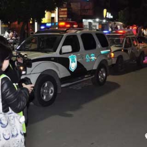 新兴交警大队异地用警夜查“酒驾” 查处交通违法行为40起