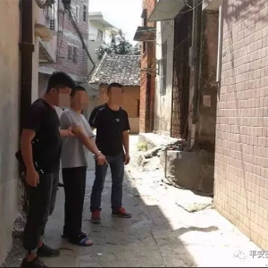 残忍！罗城发生血案，男子持刀砍伤一女子！