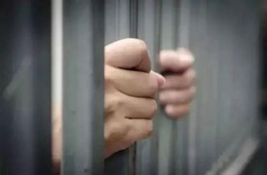 涉命案男子盗用亲哥身份潜逃20年 天网恢恢终落网
