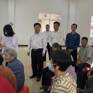 新兴县簕竹镇启动送光明公益服务项目 打响公益文化品牌